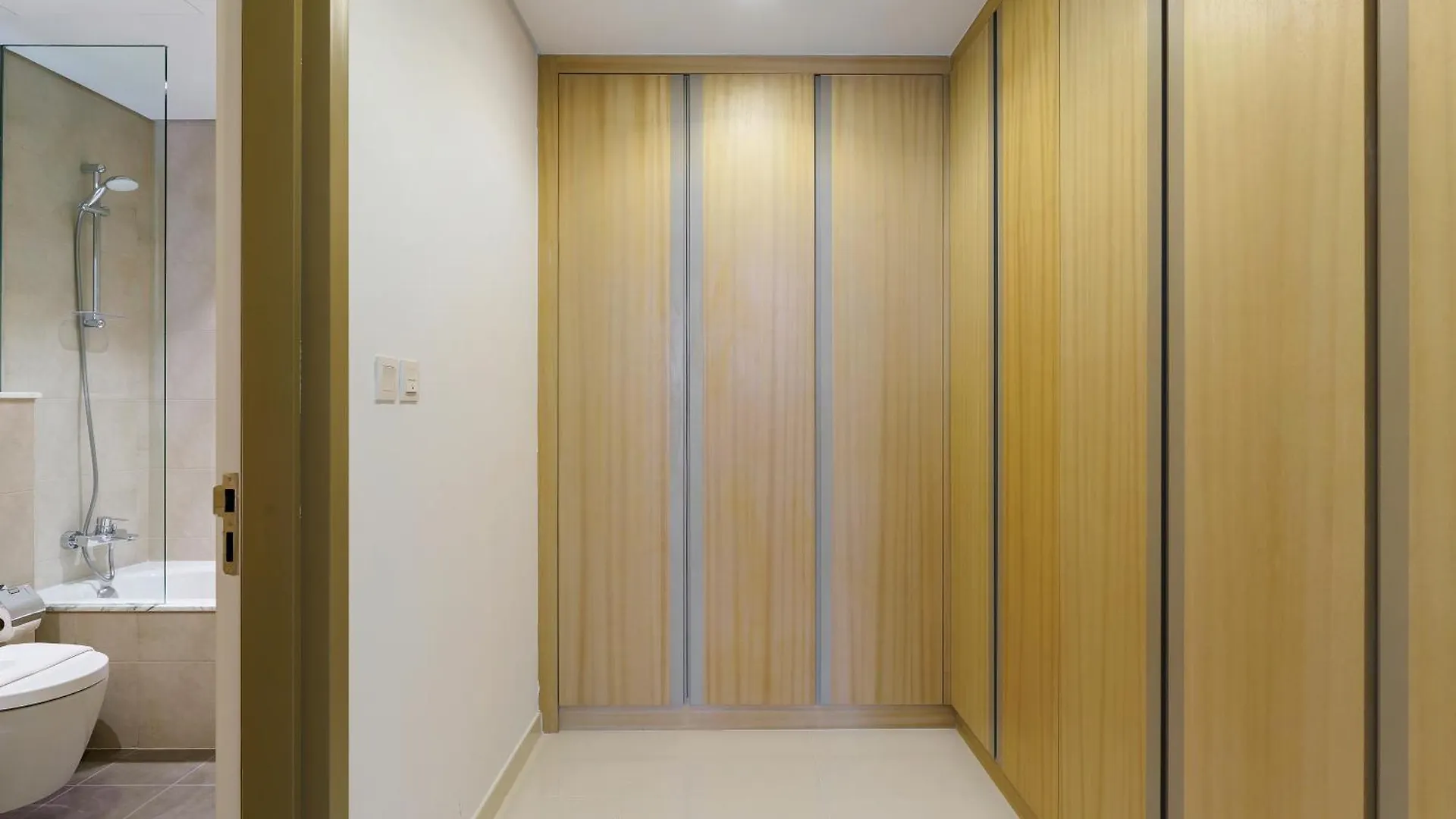 Luxury 3 Bedroom Near Burj Khalifa 43Rd Floor Dubai Apartment